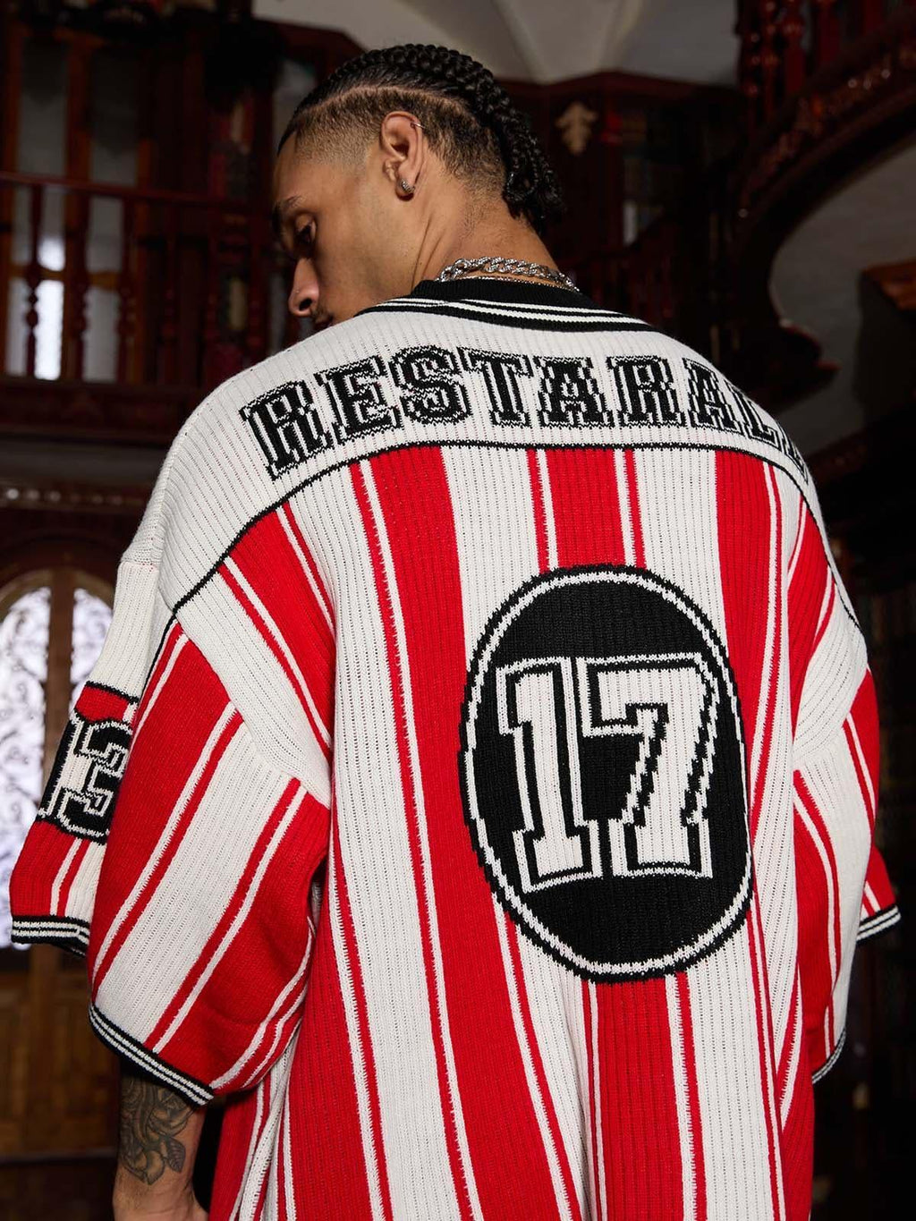 Jersey de punto rojo a rayas de manga corta para hombre