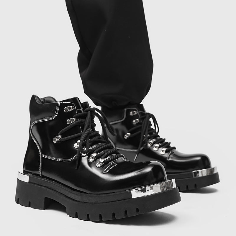 Męskie wszechstronne botki Dr. Martens na grubej podeszwie