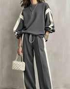 Women’s Oversized Tracksuit Set | Color Block Sweatshirt and Wide-Leg Pants