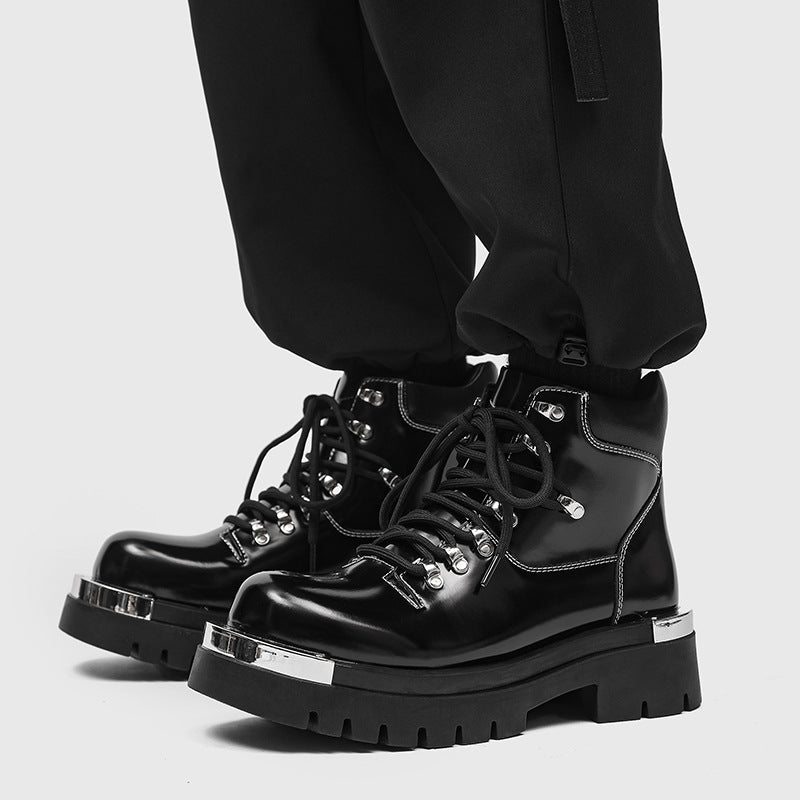 Męskie wszechstronne botki Dr. Martens na grubej podeszwie