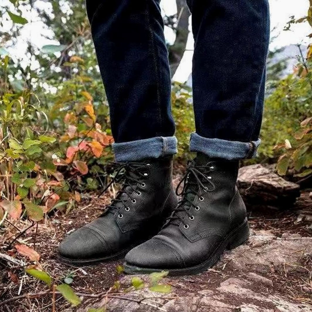 Men's Lace-Up Boots for Winter with Insulation