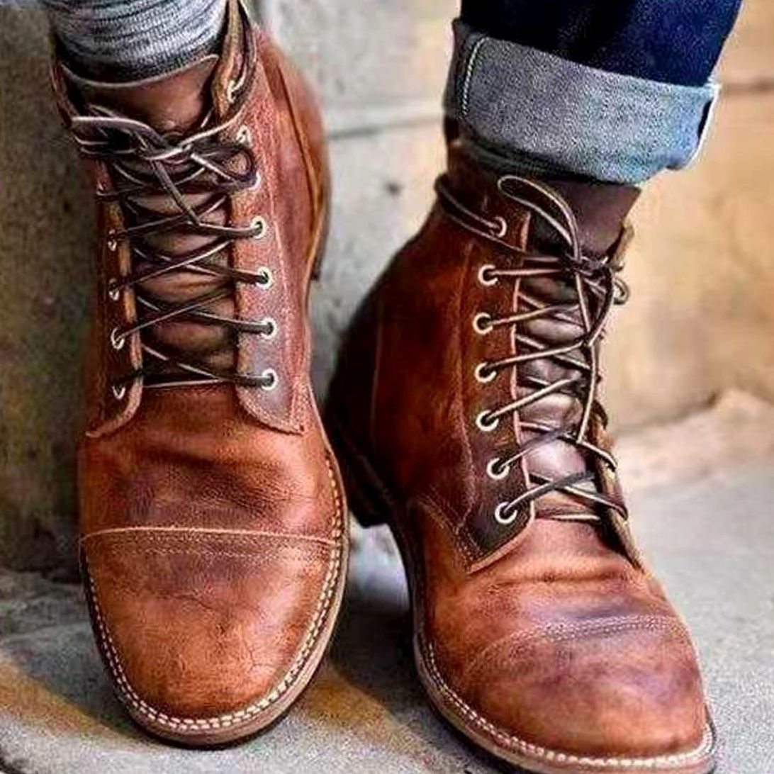 Men's Lace-Up Boots for Winter with Insulation