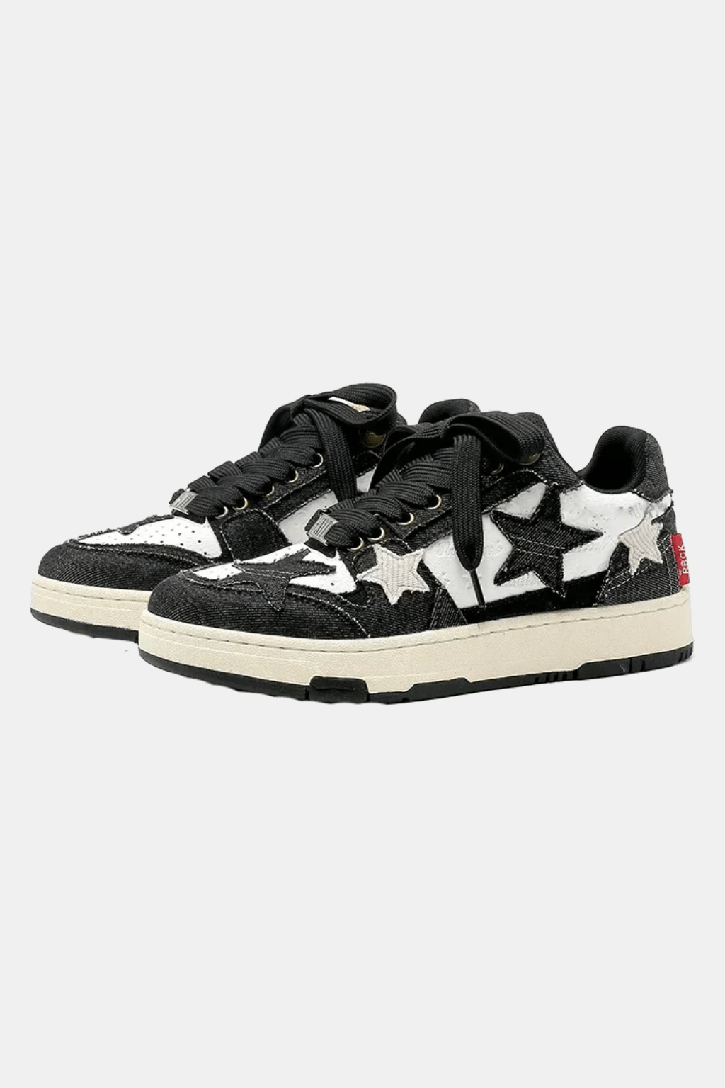 Sneakersy w stylu Y2K
